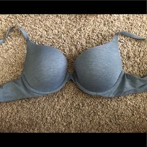 32 B Victoria’s Secret Perfect Coverage Bra